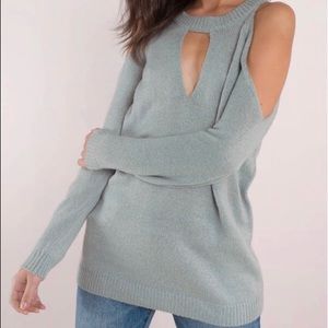 BRAND NEW!! TOBI Alia Cold Shoulder Sweater